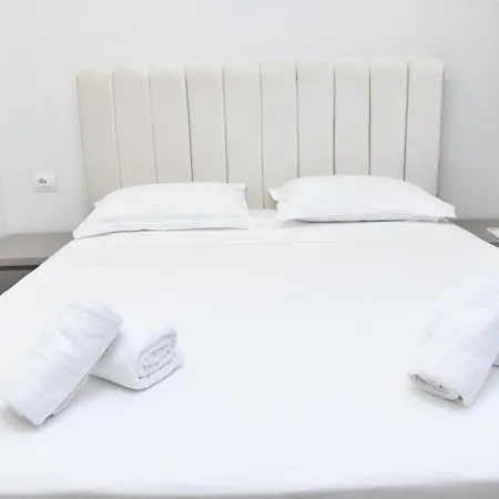 فندق Amber Albania