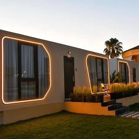 فندق Amber Albania 4*