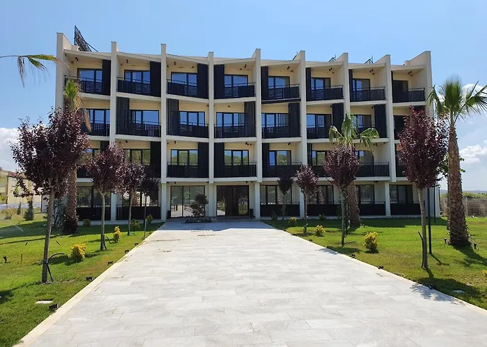 Amber Albania 4* Spille