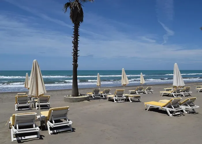 فندق Amber Albania 4*