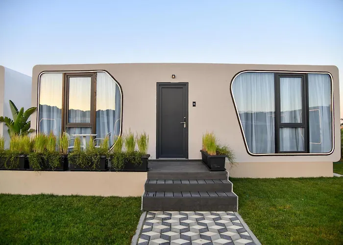 Amber Albania سبيل