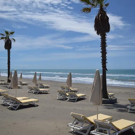 Amber Albania ホテル