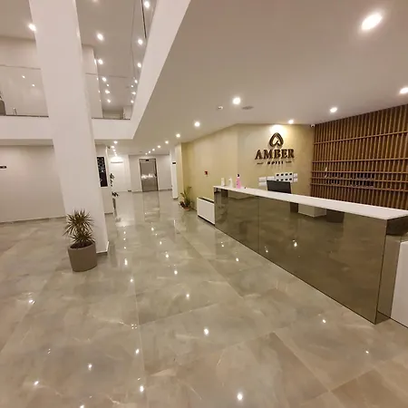 ホテル Amber Albania 4*