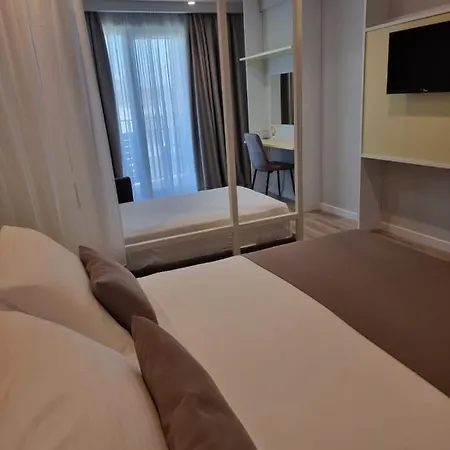 Amber Albania ホテル 4*