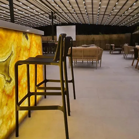 Amber Albania 斯比勒