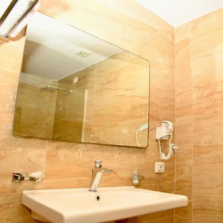 Amber Albania Hotel